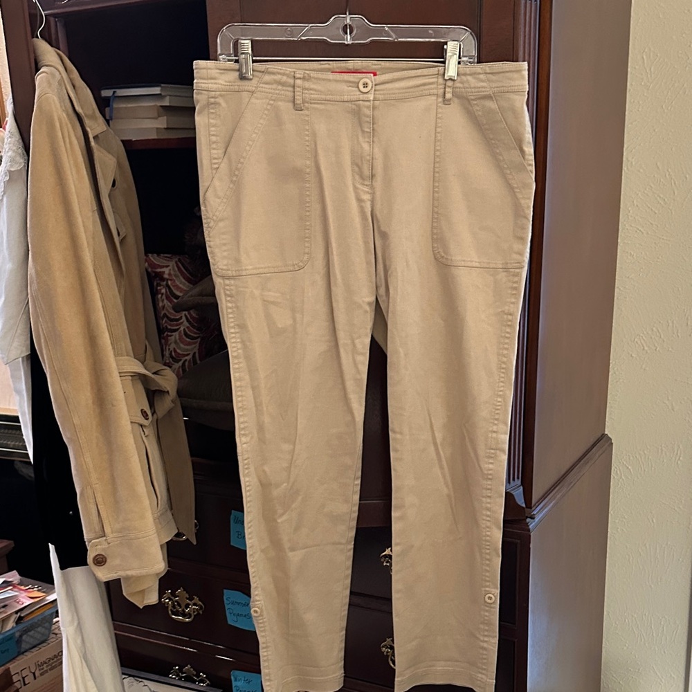 Women's Tan Pants